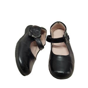 Cherokee Mary janes black 8